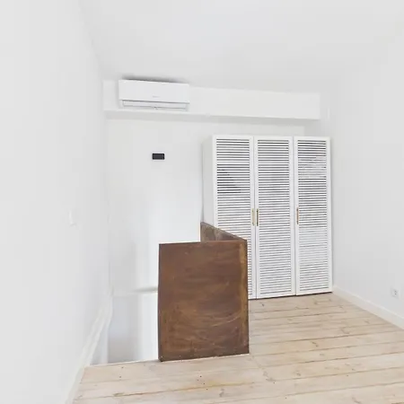 Cozy 1br With Private Terrace Praca Flores | By Airnest Лиссабон